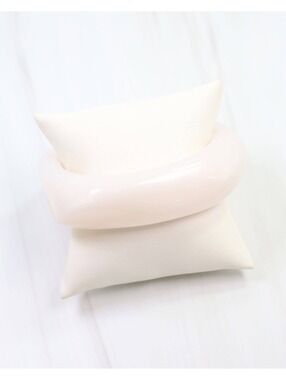 Caroline Hill Chelsea Geometric Ivory Bangle Bracelet